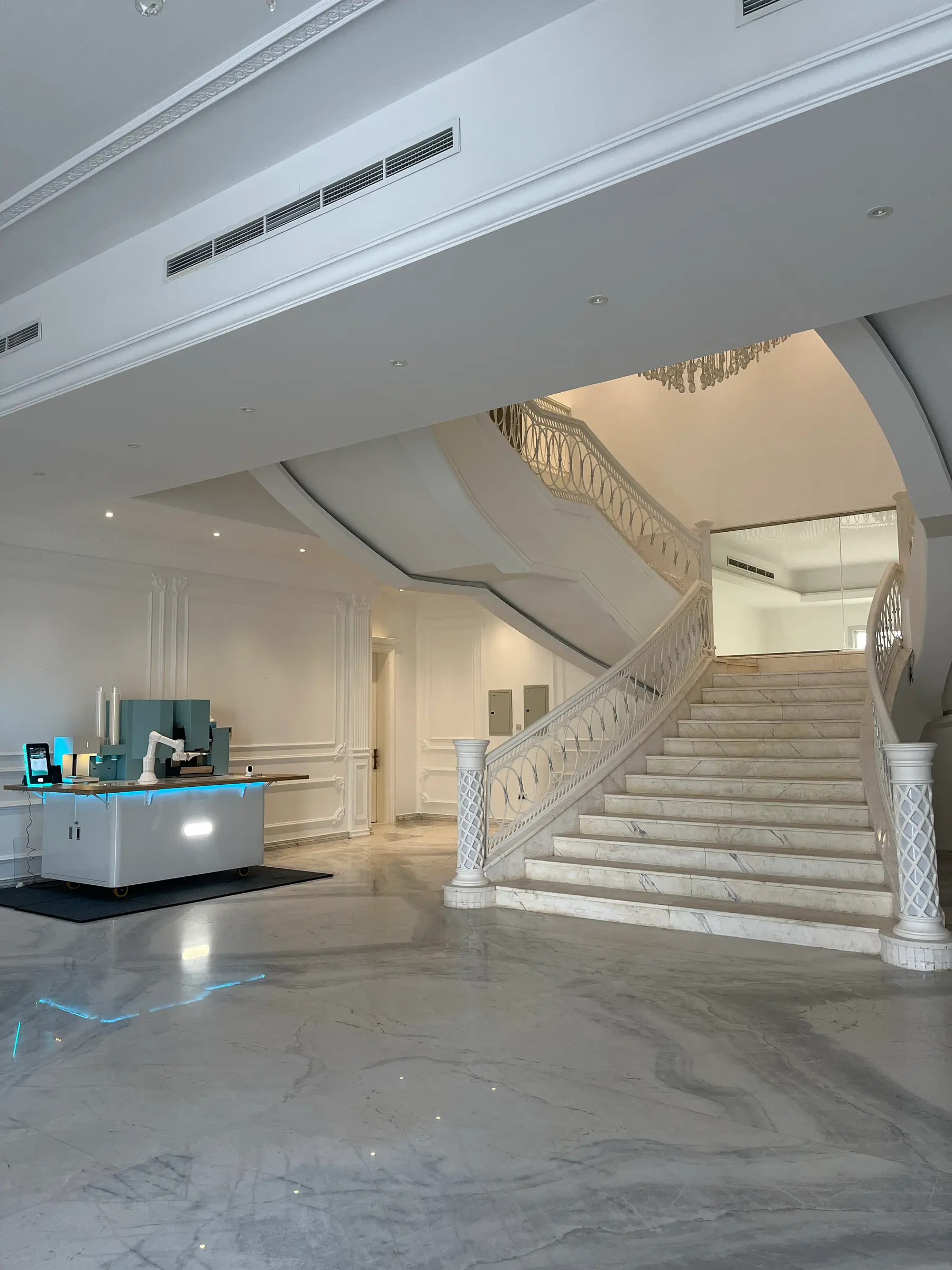 Transit station deployment image for ROI stress-test scenarios.